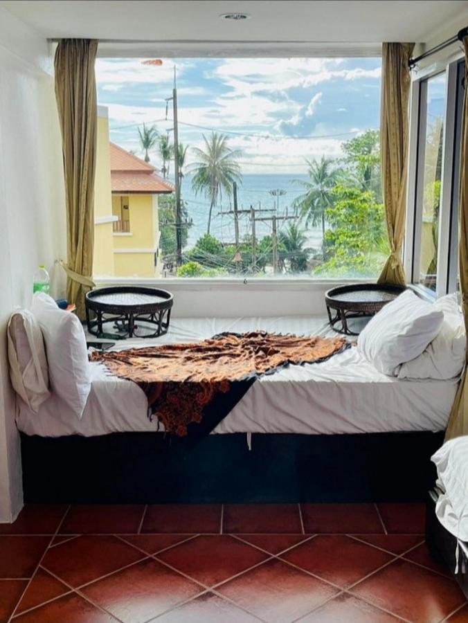 Porterhouse Beach Hotel Patong ภายนอก รูปภาพ