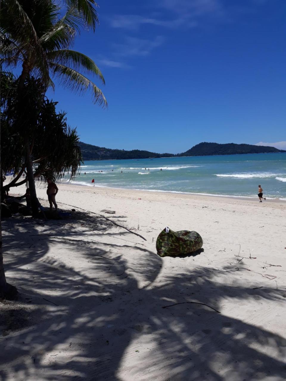 Porterhouse Beach Hotel Patong ภายนอก รูปภาพ