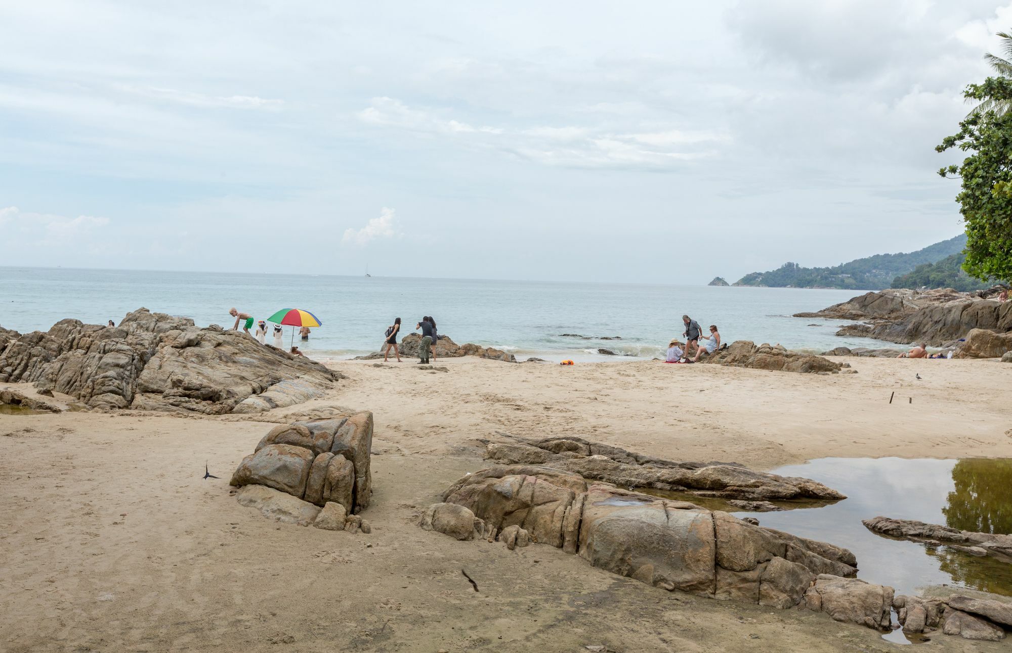 Porterhouse Beach Hotel Patong ภายนอก รูปภาพ
